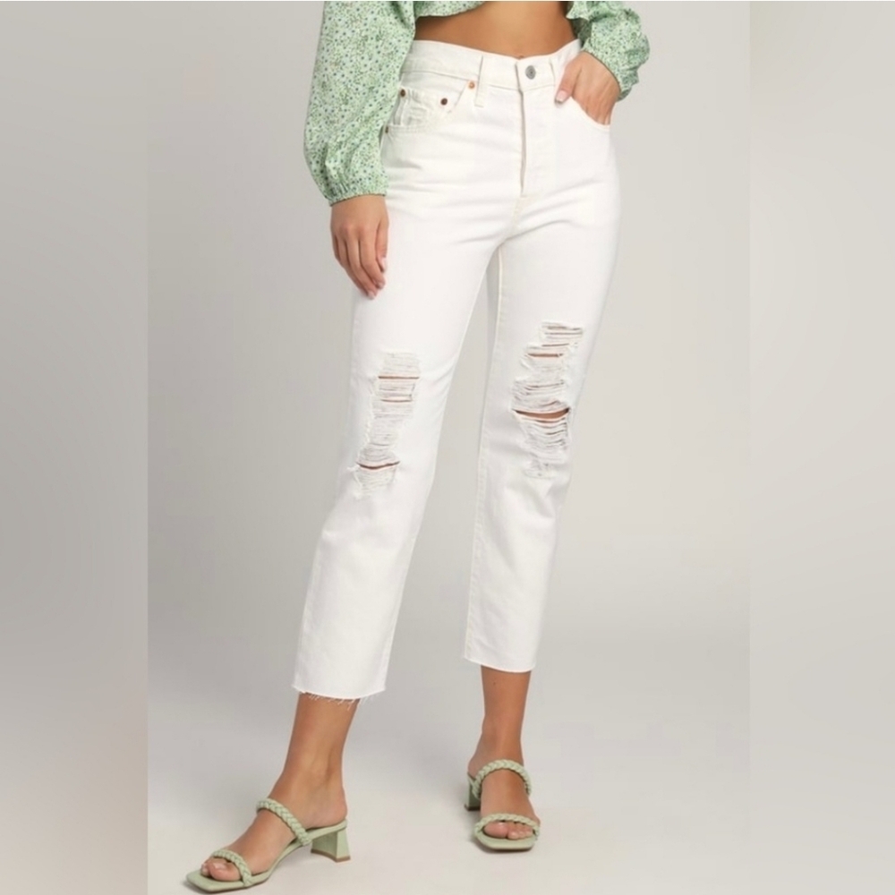 Levi's 501 Original Cropped High Rise White Denim Raw Hem Straight Leg Jeans W29